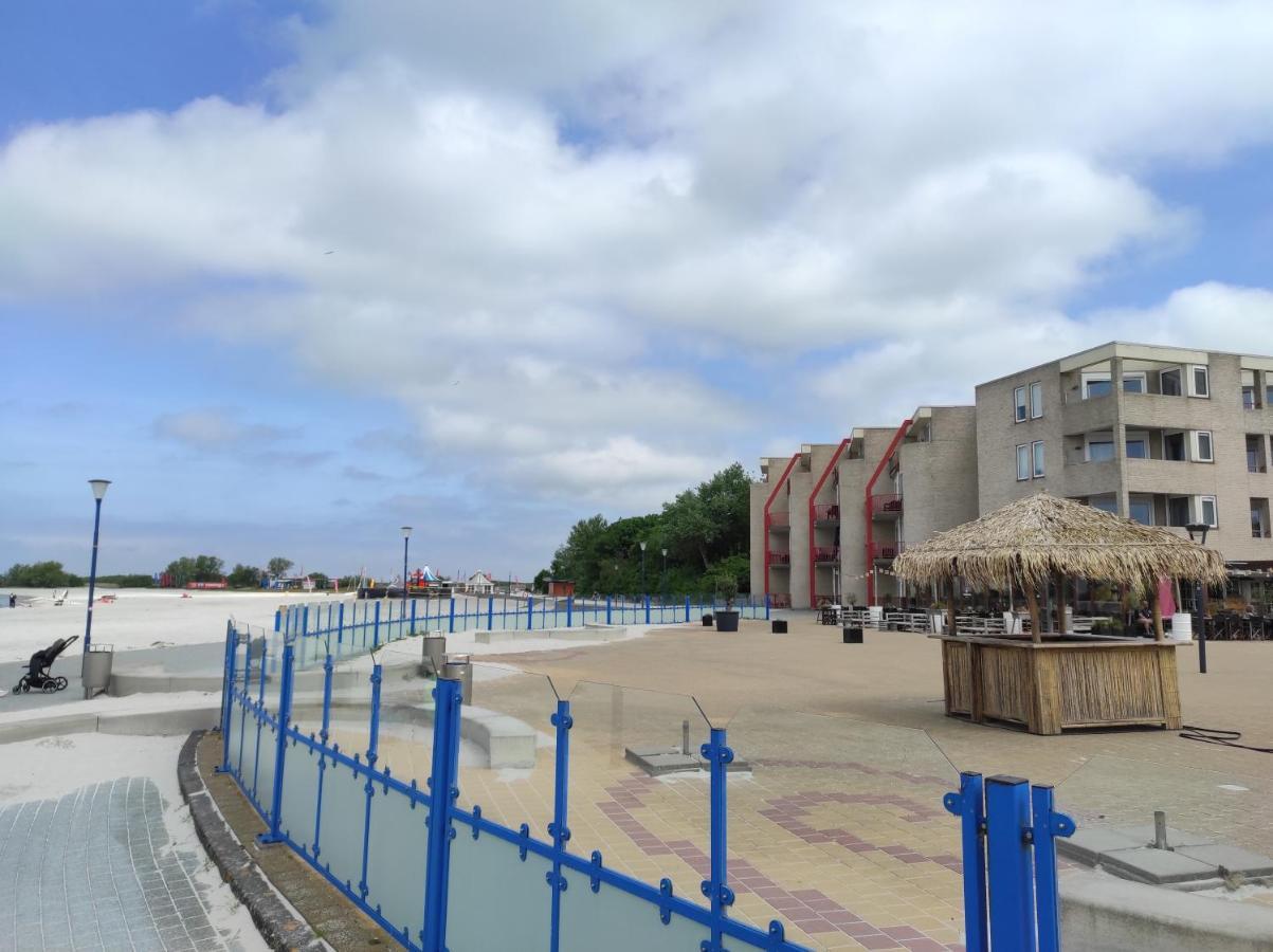 Appartement Ijsselmeer Makkum Strand Exterior foto